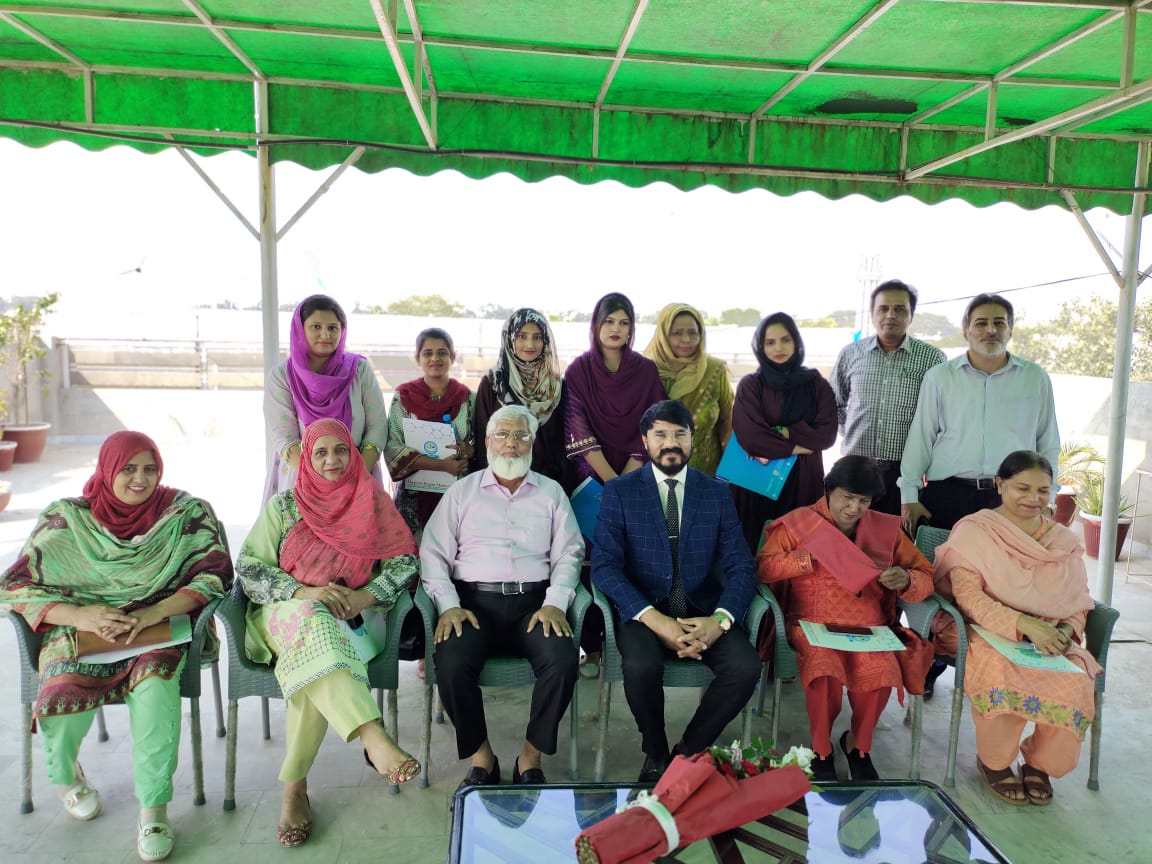 Read more about the article Faculty meeting with honourable CEO RANA MAHMOOD